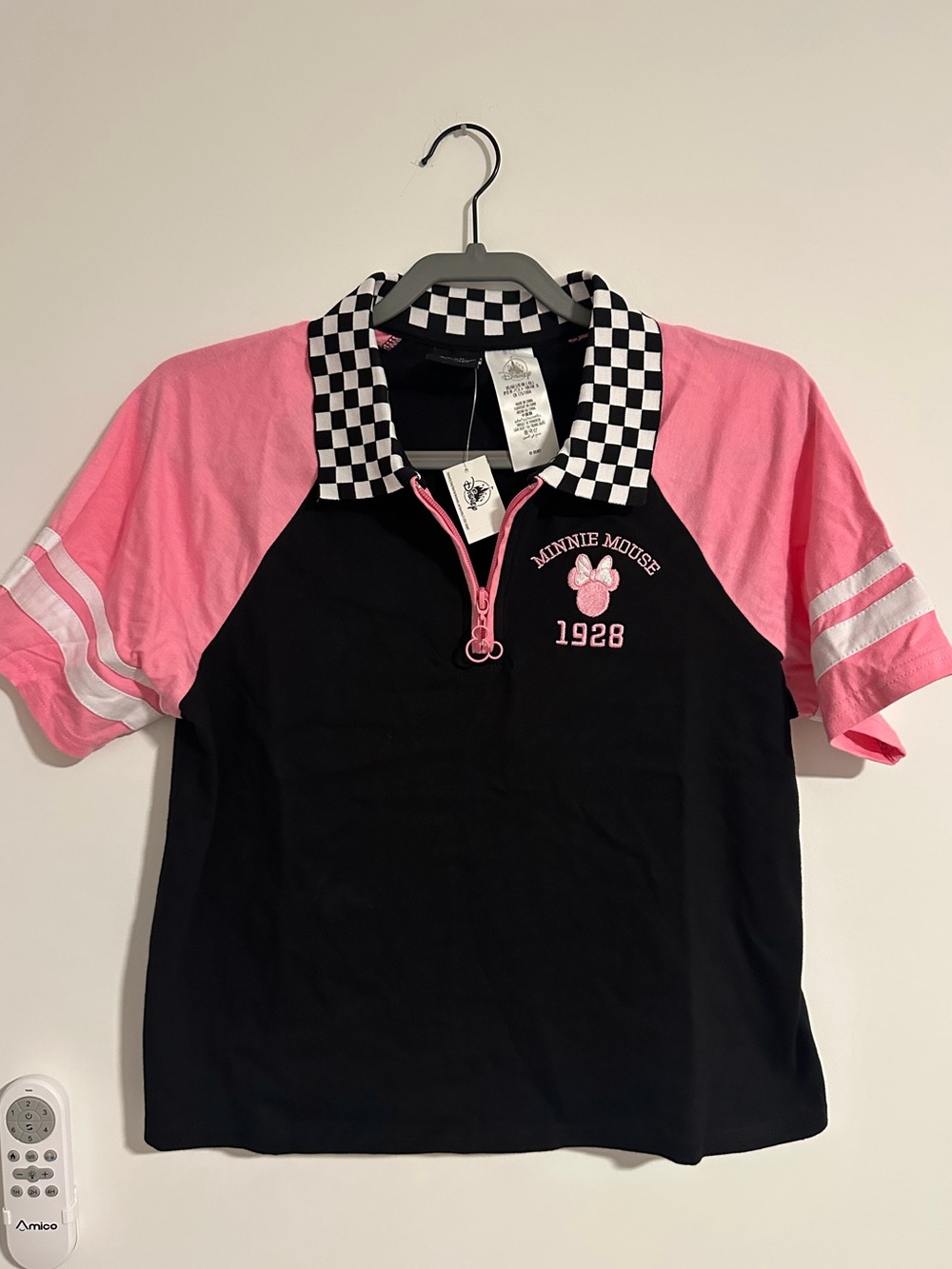 Disney Parks Her Universe Minnie Mouse Racing inspired shirt Large collared
